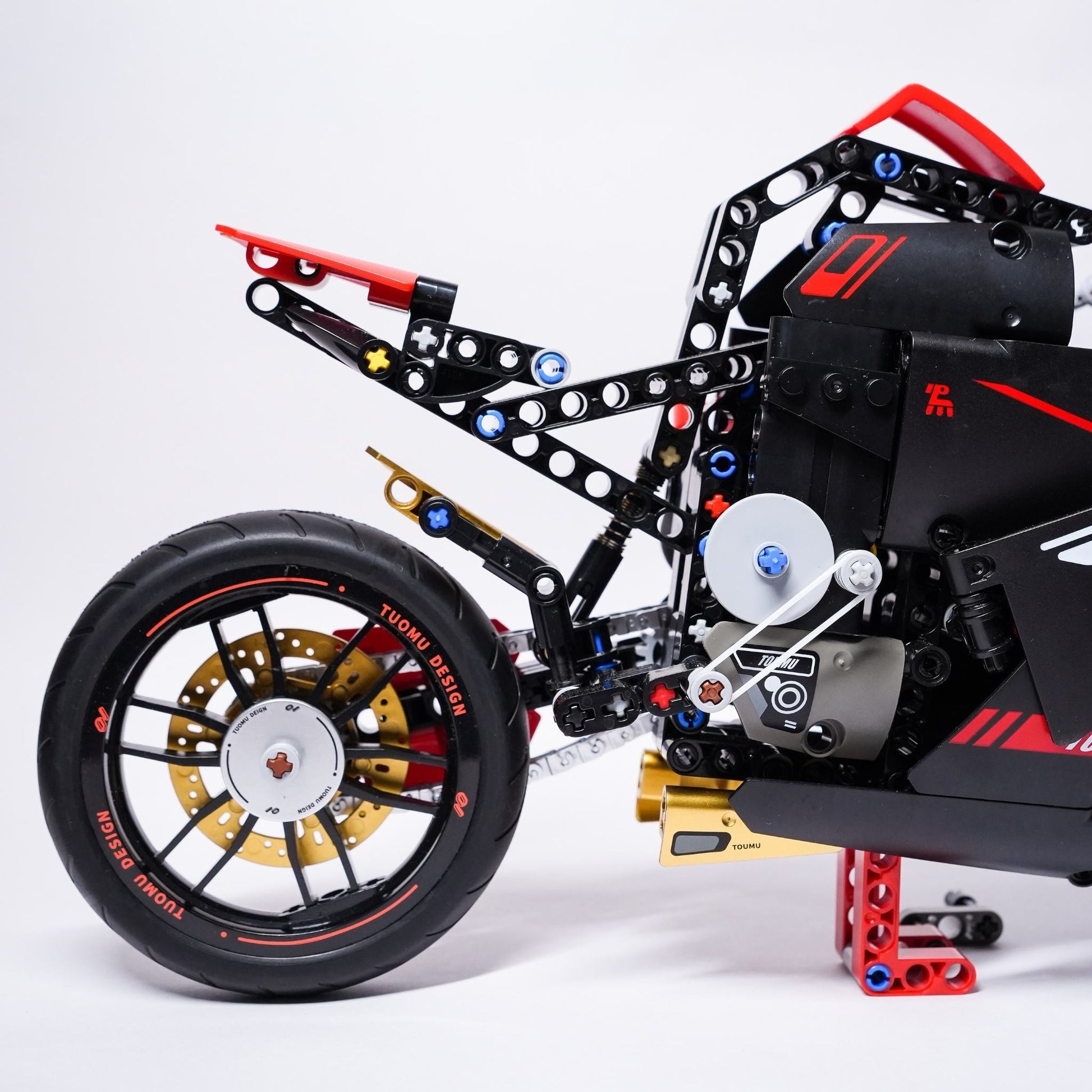 LUBON racing bike building block rear wheel detail