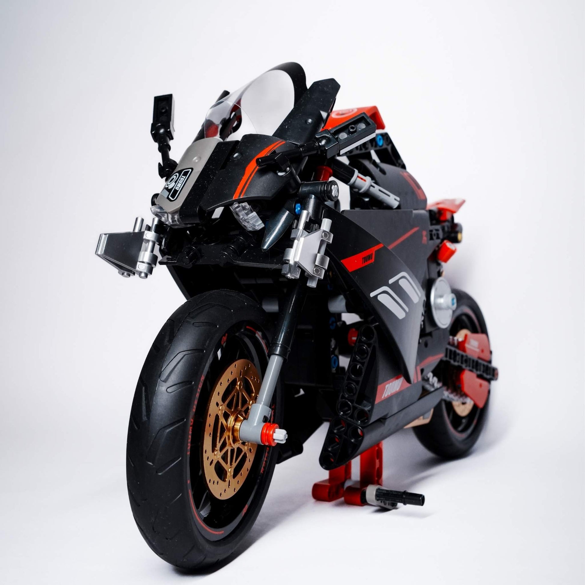 LUBON racing bike building block front angle view